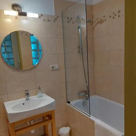 Apartamento Good Night In - Aries Breslavia