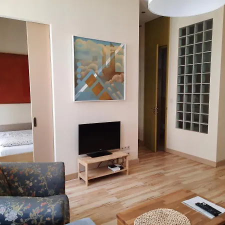 Apartment Good Night In - Aries *